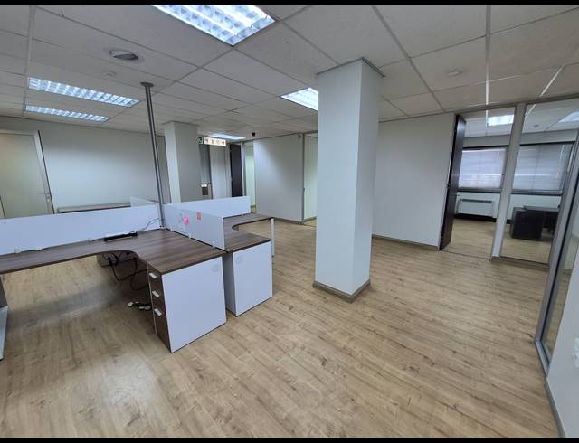 382M² OFFICE TO LET IN RIVONIA